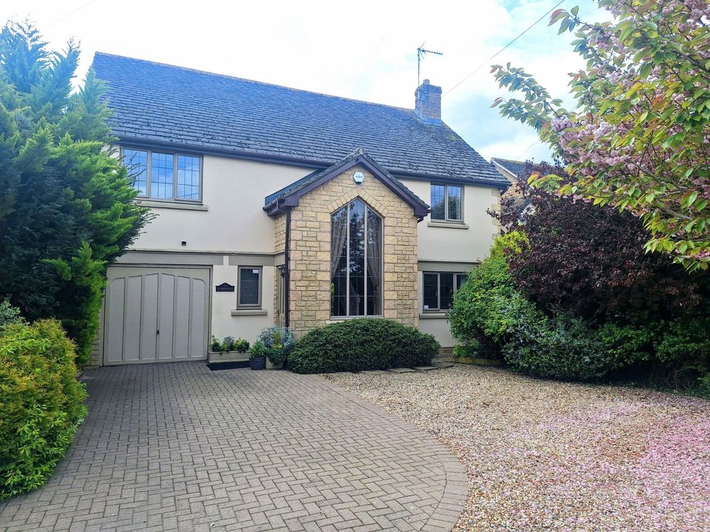 4 bed detached house for sale in New Barn Lane, Prestbury, Cheltenham