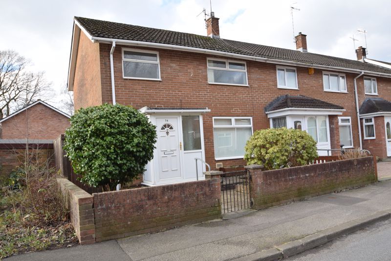 3 bed end terrace house for sale in 34 Beaumaris Drive, Llanyravon