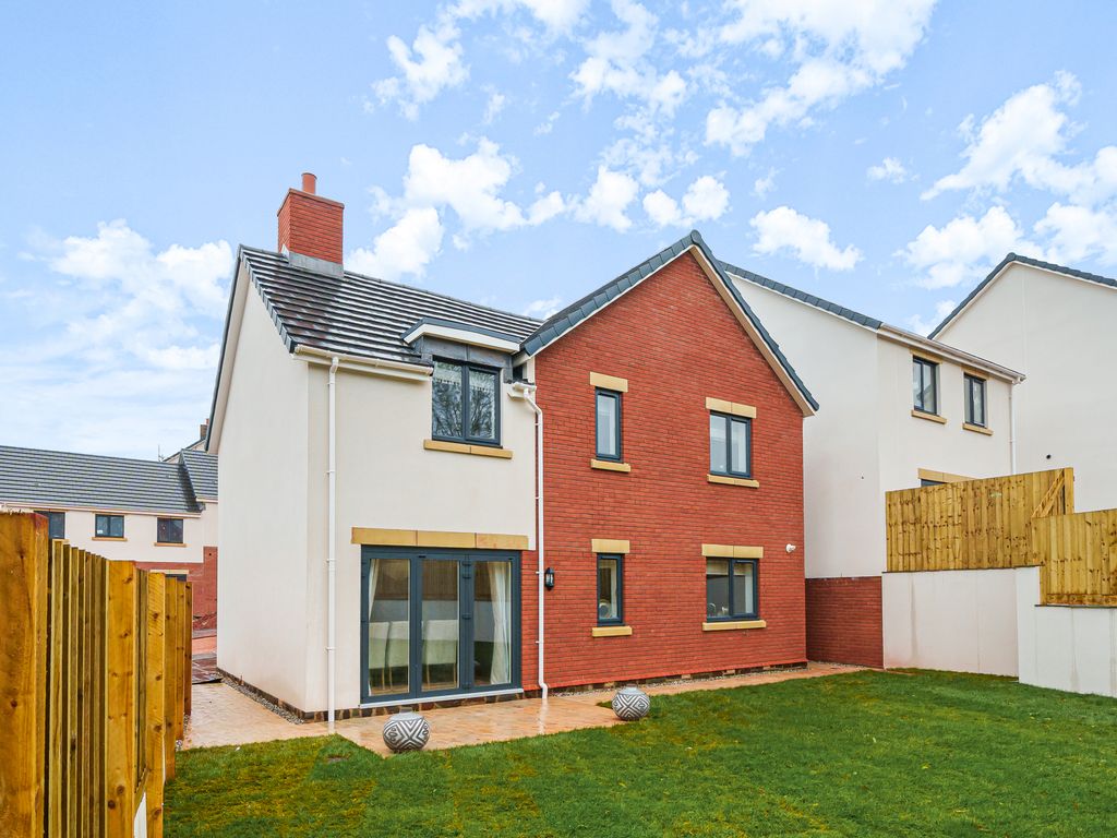 New home, 4 bed detached house for sale in Andrews Road, Kingskerswell