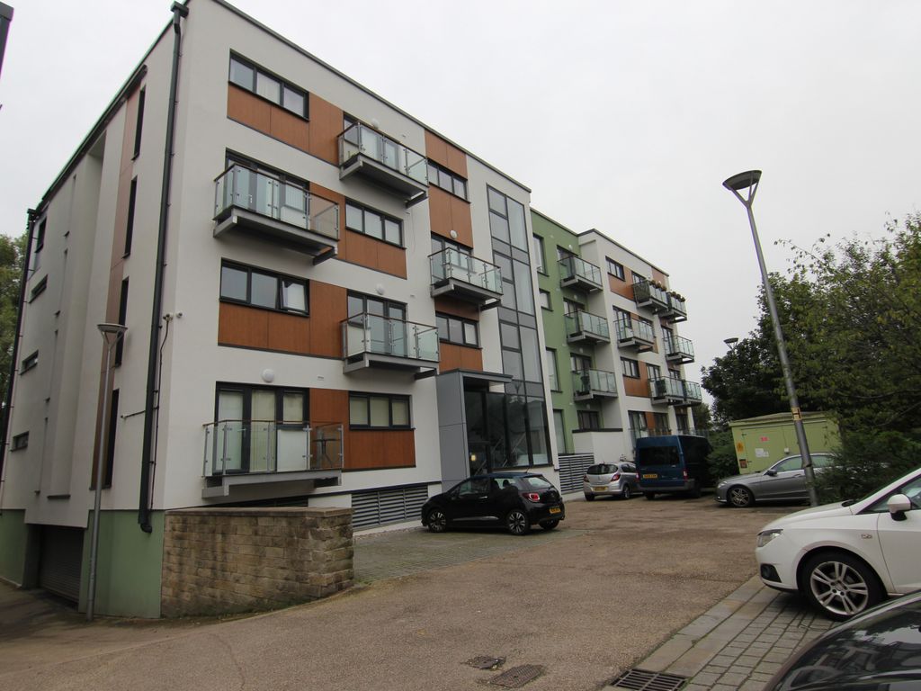 2 bed flat to rent in Ashton House, Old Mill Wharf M43, £925 pcm Zoopla