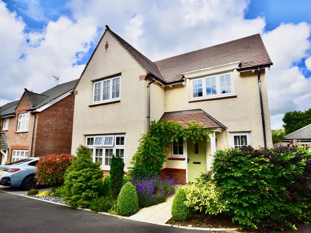 4 bed detached house for sale in Ffordd Dol Y Coed, Llanharan