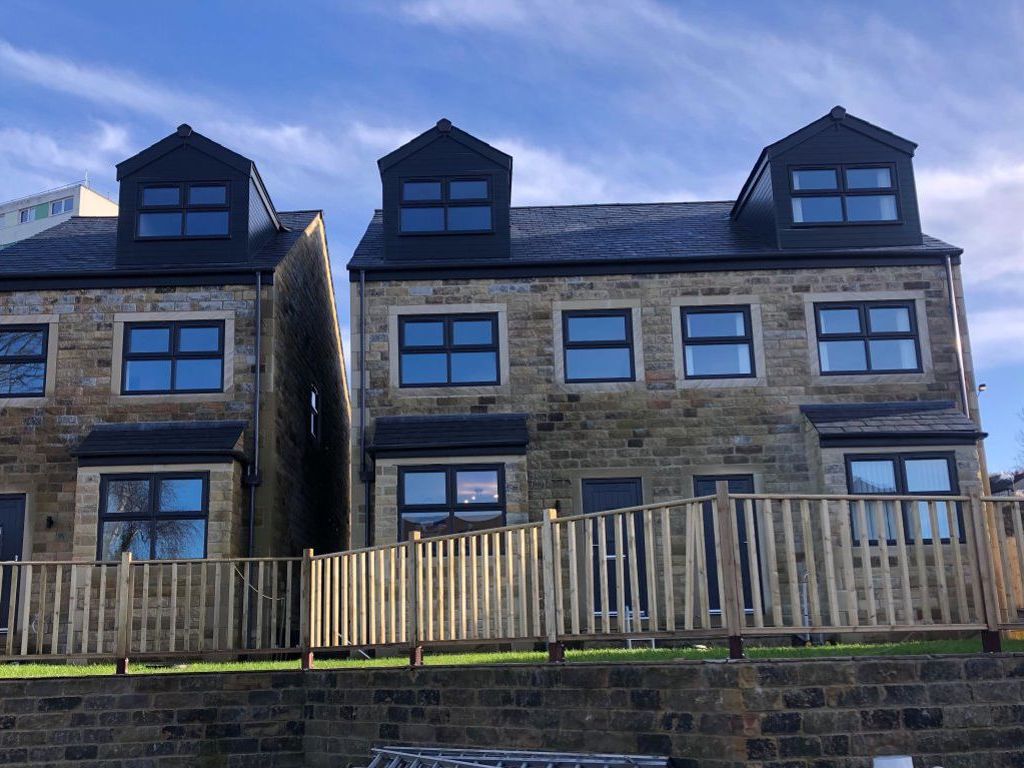 4 bed property to rent in Park Lane, Keighley BD21 Zoopla