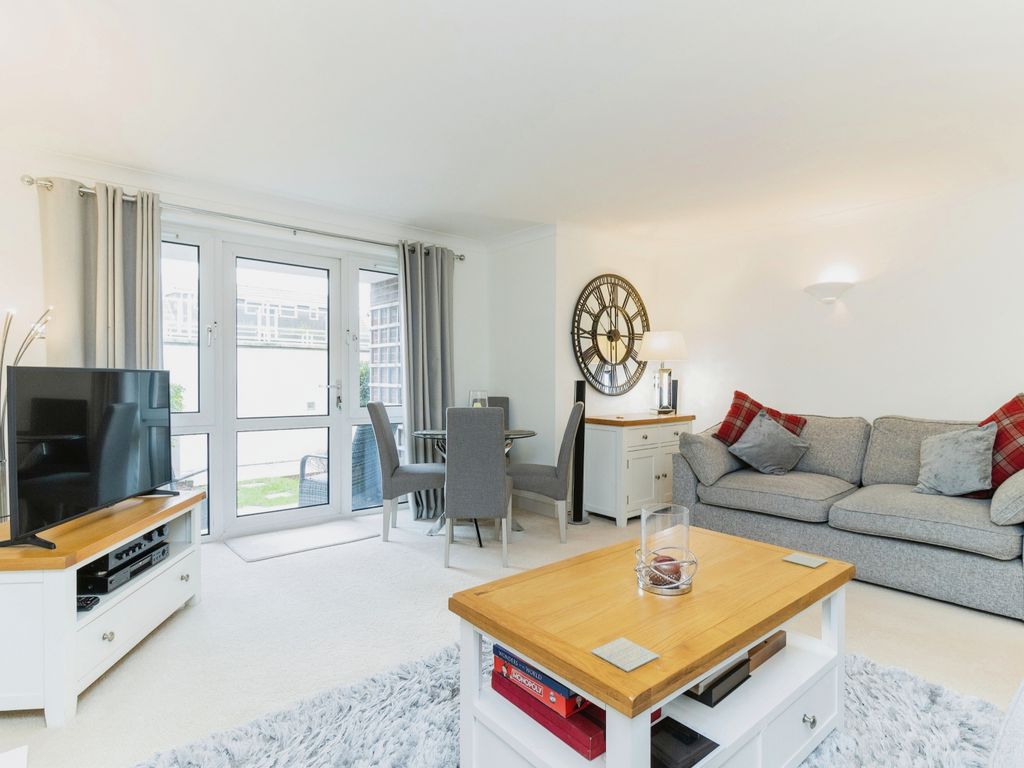 2 bed flat for sale in Roundham Road, Paignton, Devon TQ4, £240,000