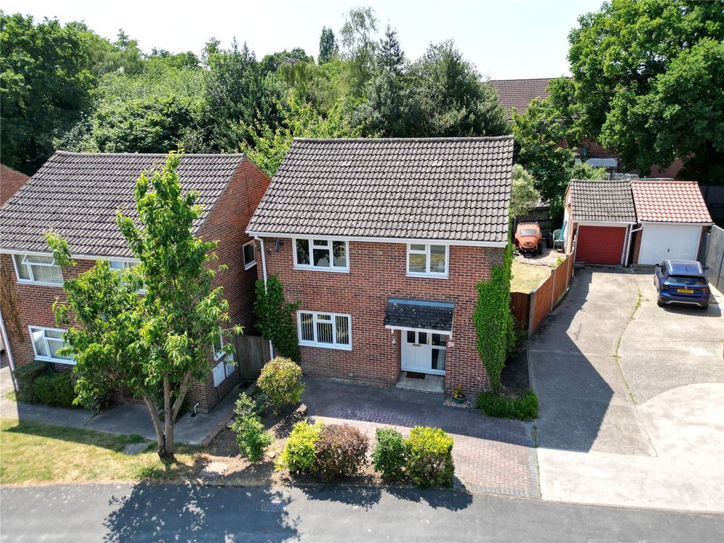 4 bed detached house for sale in Pevensey Way, Frimley, Camberley