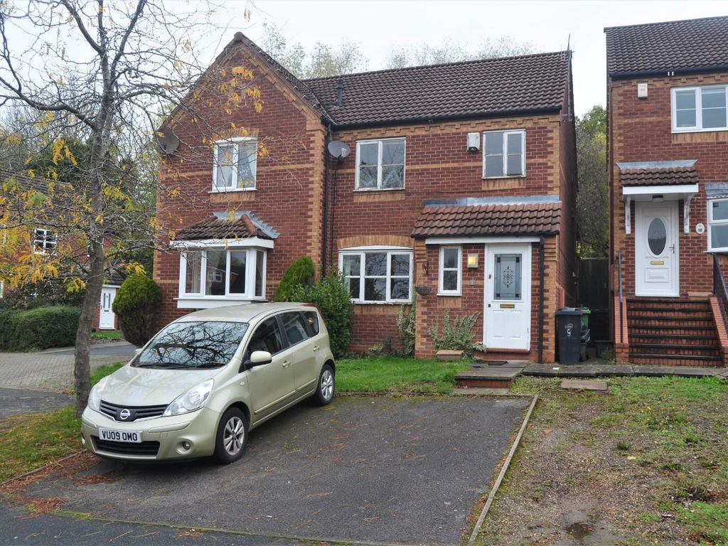3 bed semidetached house for sale in Winscar Croft, Dudley DY3 Zoopla