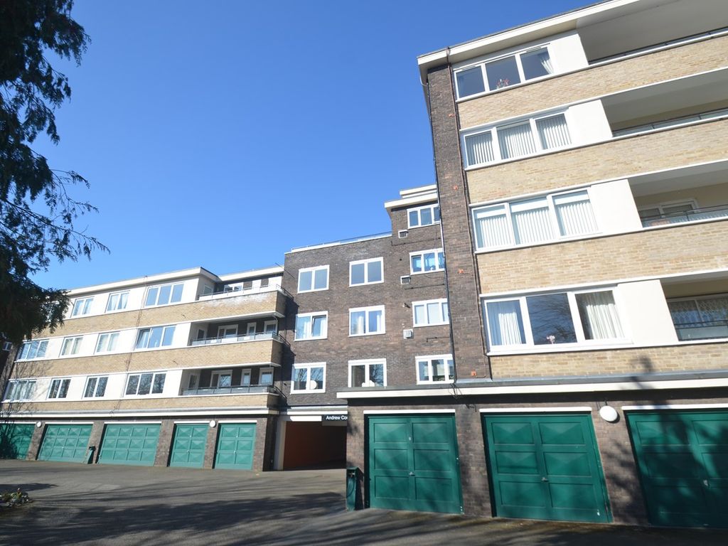 2 bed flat to rent in Wickham Road, Beckenham, Bromley BR3 Zoopla