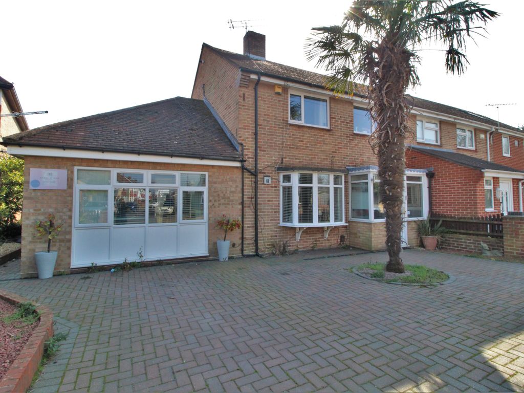 3 bed end terrace house for sale in Court Lane, Drayton, Portsmouth PO6