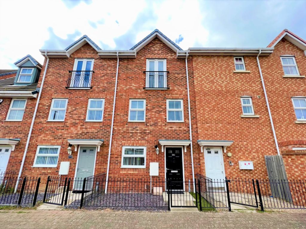 4 bed terraced house for sale in Raby Road, Hartlepool TS24 Zoopla