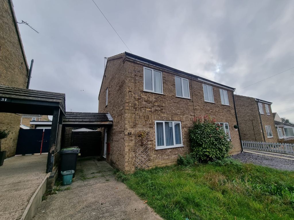 3 bed property to rent in Poplar Road, Corby NN17, £1,100 pcm Zoopla