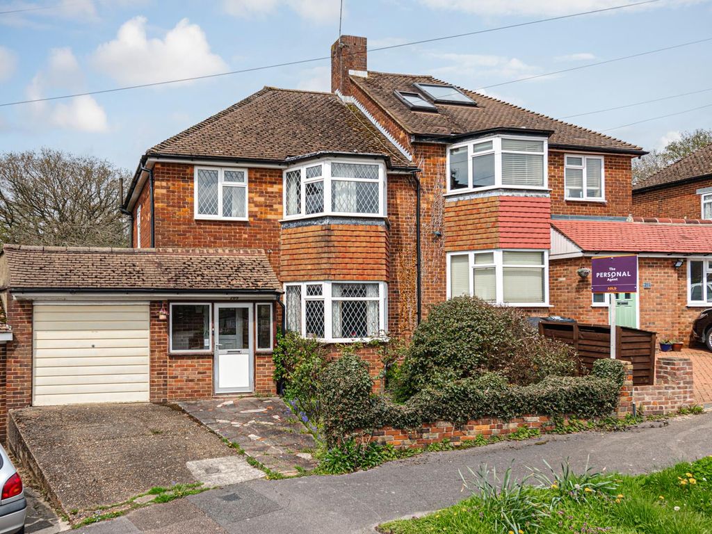 3 bed semidetached house for sale in The Greenway, Epsom KT18 Zoopla
