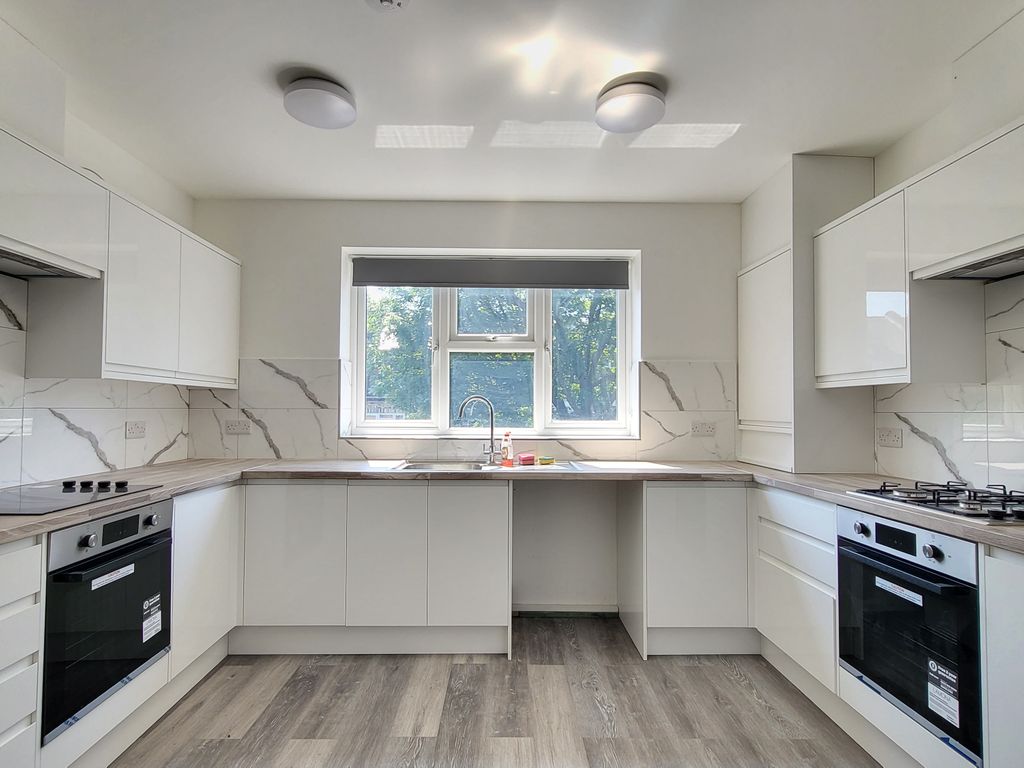 5 bed flat to rent in Stroud Green Road, London N4 Zoopla