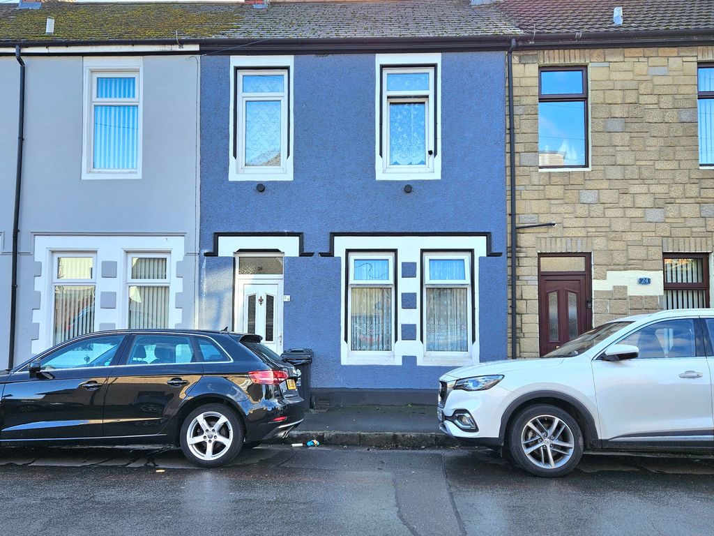 3 bed terraced house for sale in Conway Road, Newport NP19, £140,000