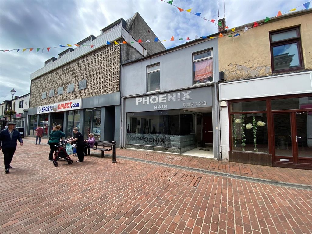 Retail premises to let in Queen Street, Neath SA11 Zoopla