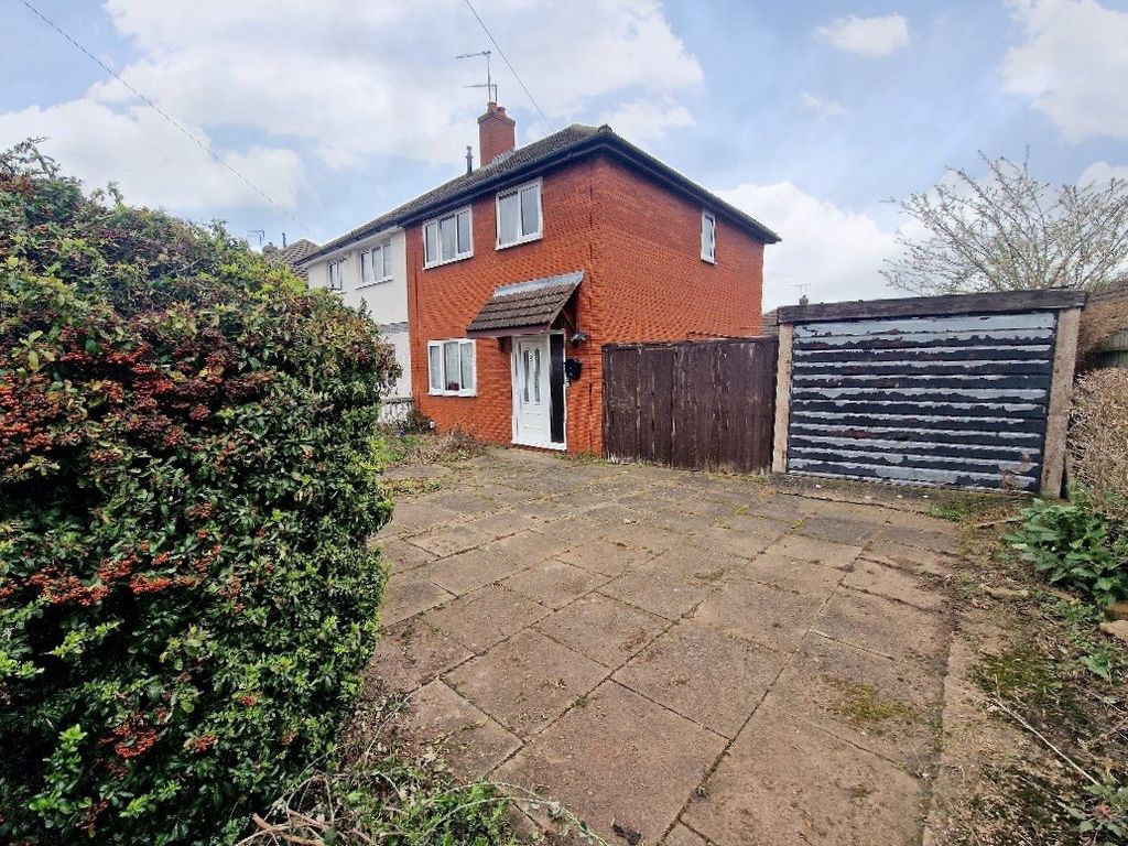 2 bed semidetached house for sale in Henson Road, Bedworth