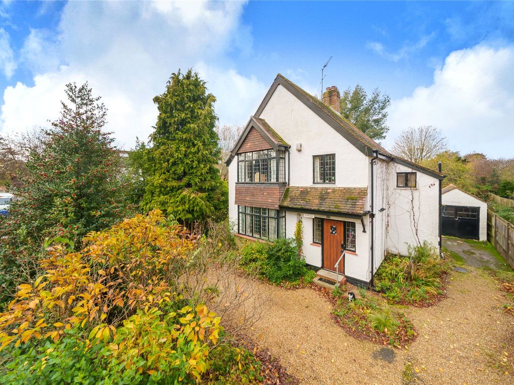 4 bed detached house for sale in Horsell, Surrey GU21, £1,150,000 Zoopla