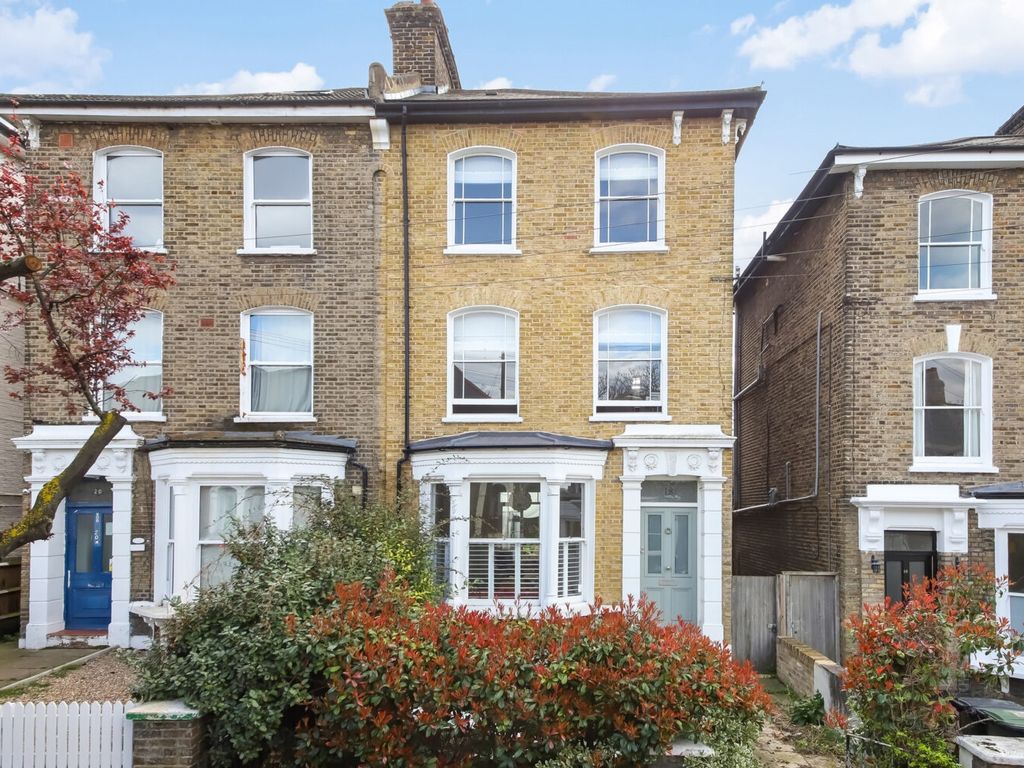 4 bed property for sale in Cranfield Road, Brockley, London SE4 Zoopla