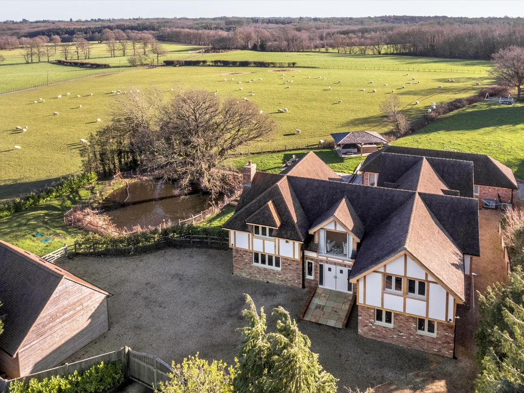 New home, 6 bed detached house for sale in Goudhurst Road, Cranbrook