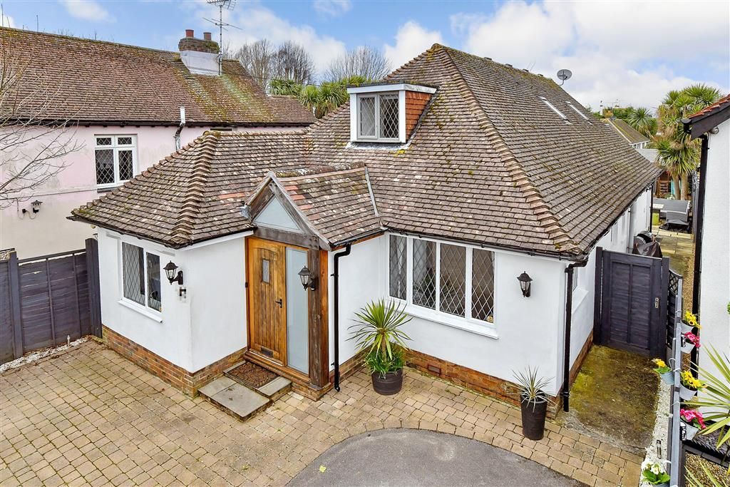 4 bed detached bungalow for sale in Nyetimber Lane, Bognor Regis, West