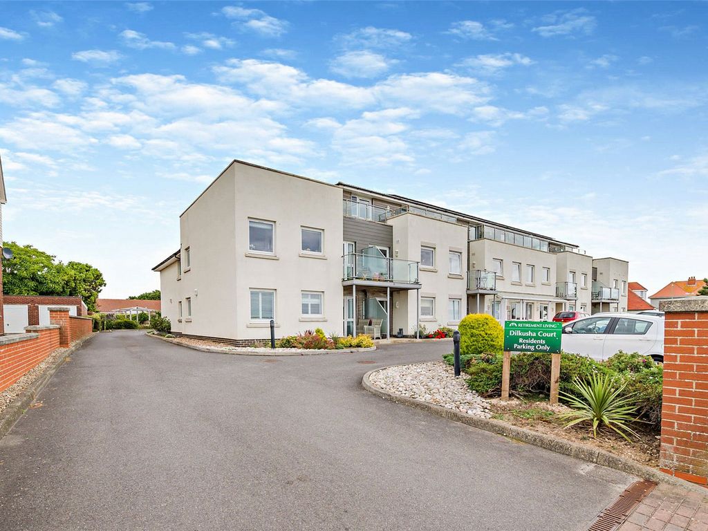 1 bed flat for sale in Sea Front, Hayling Island, Hampshire PO11 Zoopla
