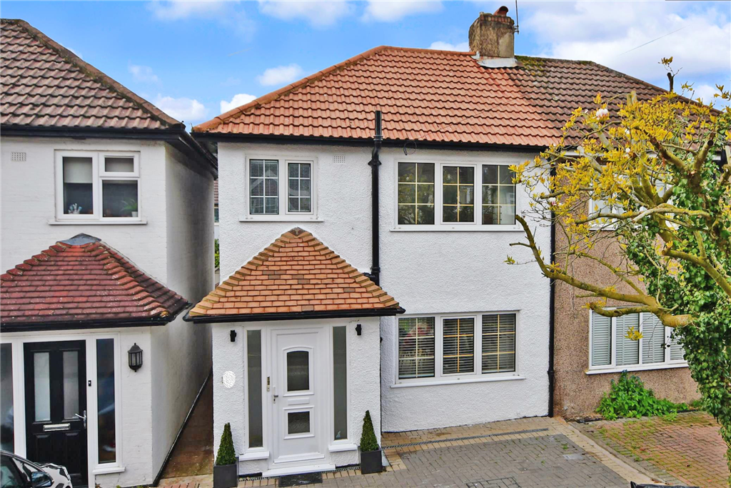 3 bed semidetached house for sale in Glenn Avenue, Purley, Surrey CR8 Zoopla