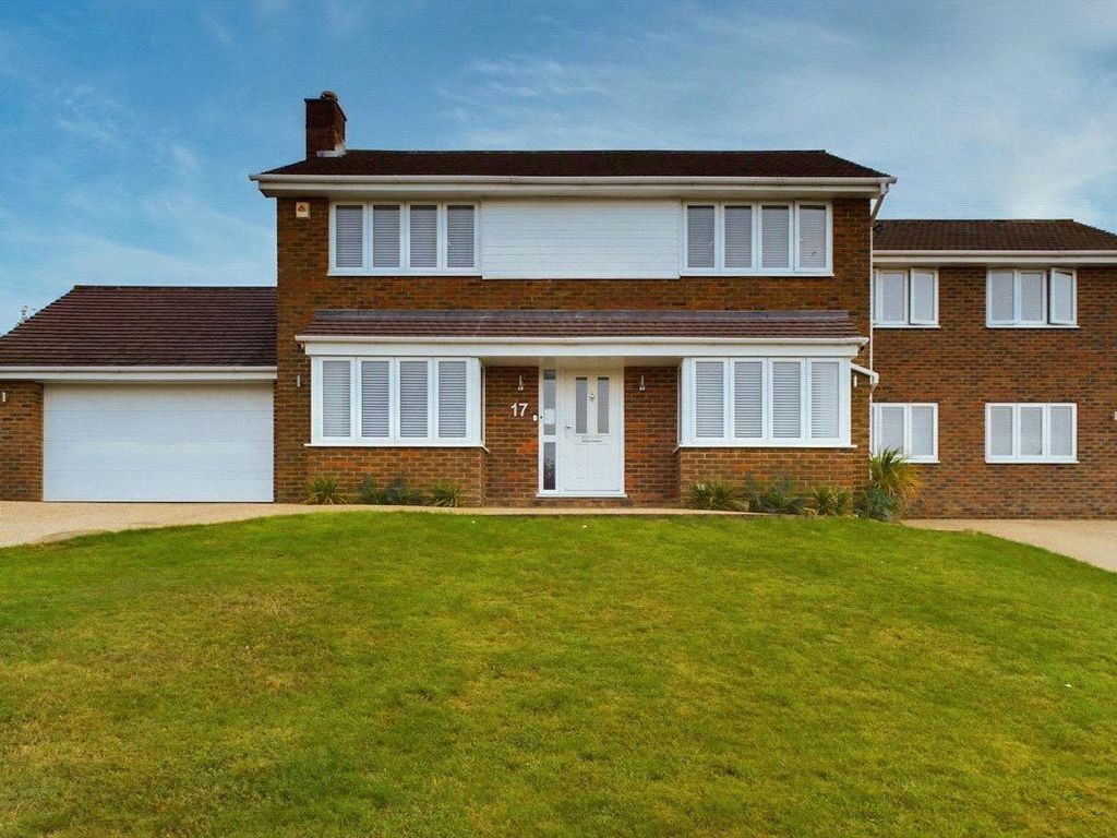 6 bed detached house for sale in Lancaster Drive, East Grinstead, West