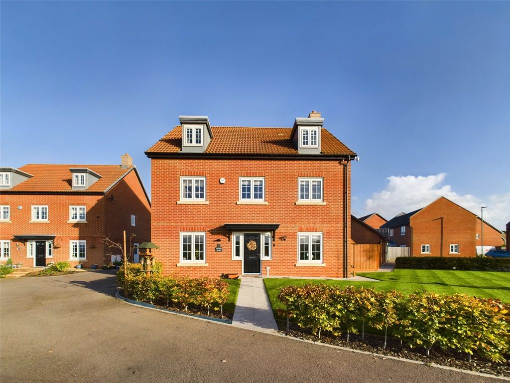 5 bed detached house for sale in Cherry Blossom Close, Highnam