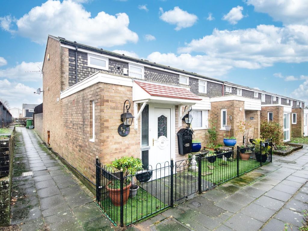 3 bed end terrace house for sale in Lower Brownhill Road, Lordshill