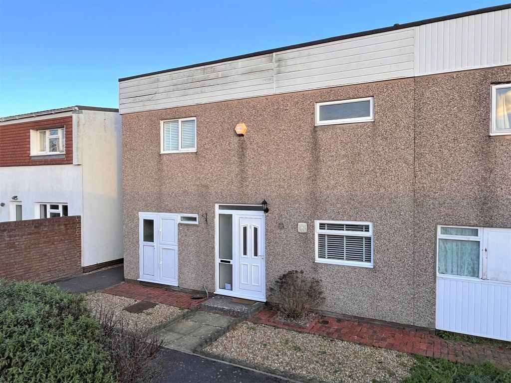 3 bed terraced house for sale in Sheffield Court, Davenport Close