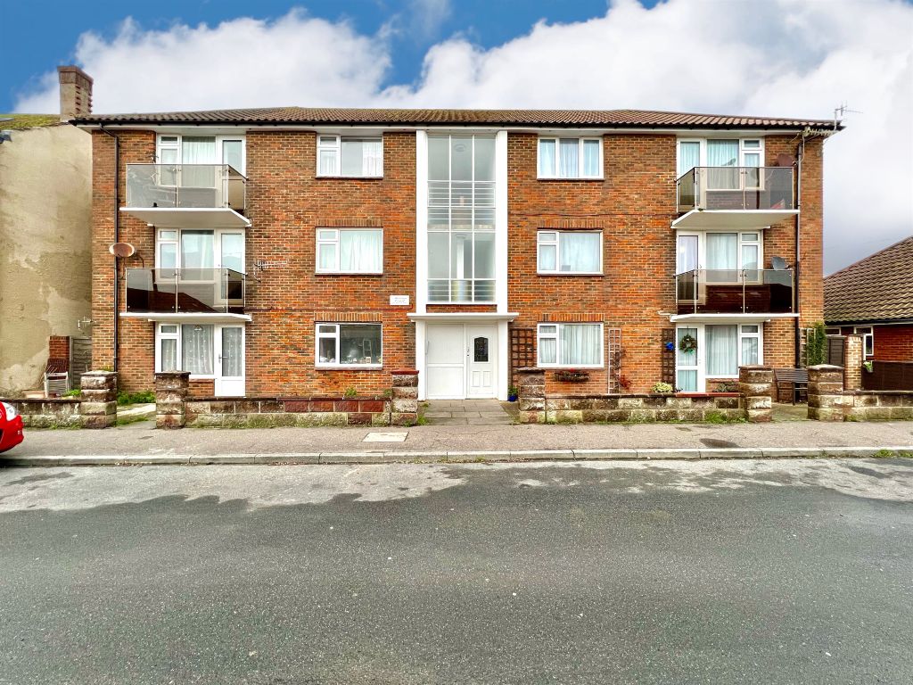 2 bed flat for sale in Brighton Road, Lancing BN15 Zoopla