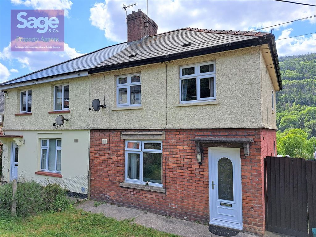 3 bed semidetached house for sale in Garden Suburbs, Pontywaun, Cross