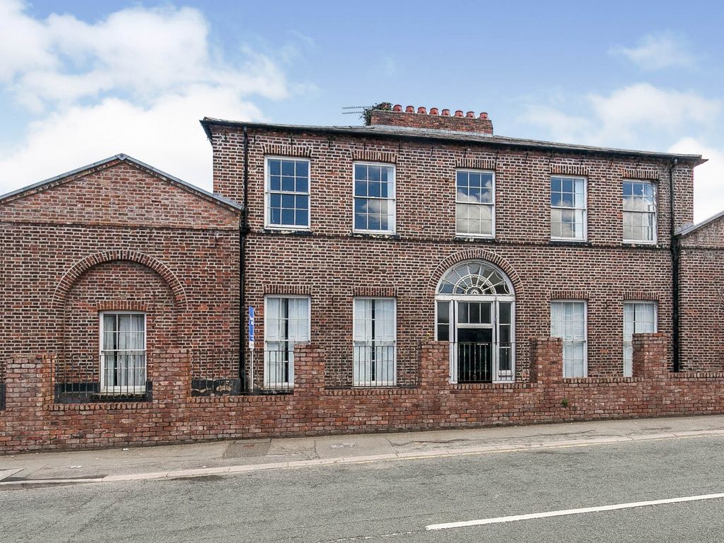 6 bed semidetached house for sale in Greenfield Road, Greenfield