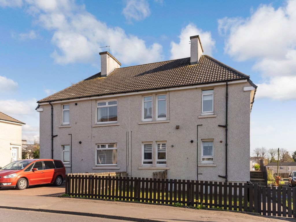 2 bed flat for sale in Kennelburn Road, Airdrie ML6, £75,000 Zoopla