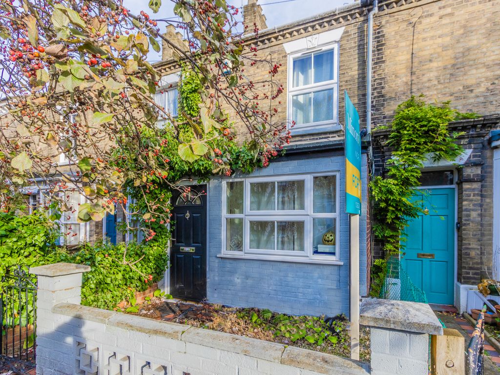 3 bed terraced house for sale in Connaught Road, Norwich NR2, £260,000 Zoopla