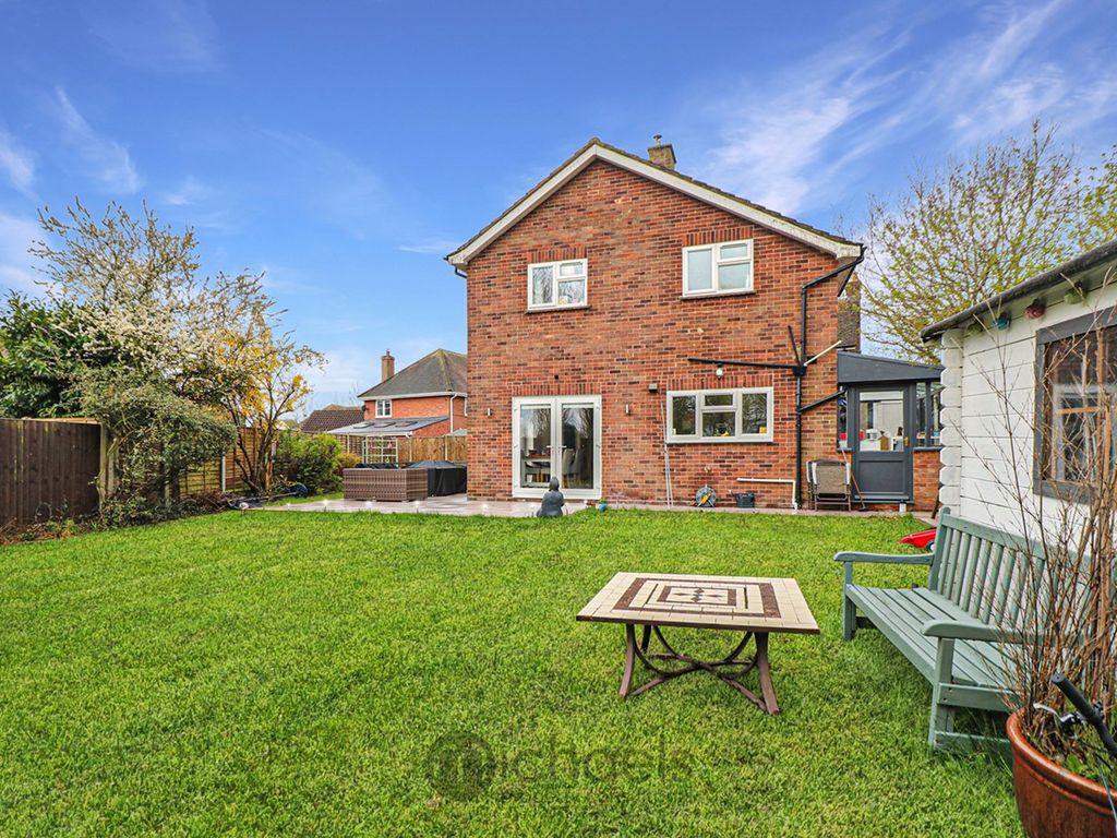 3 bed detached house for sale in Fingringhoe Road, Langenhoe