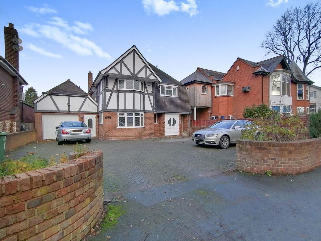 4 bed detached house for sale in Penn Road, Wolverhampton WV4 Zoopla