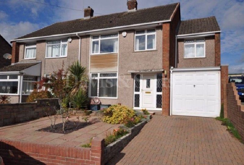 4 bed semidetached house for sale in Hollybush Avenue, Newport NP20