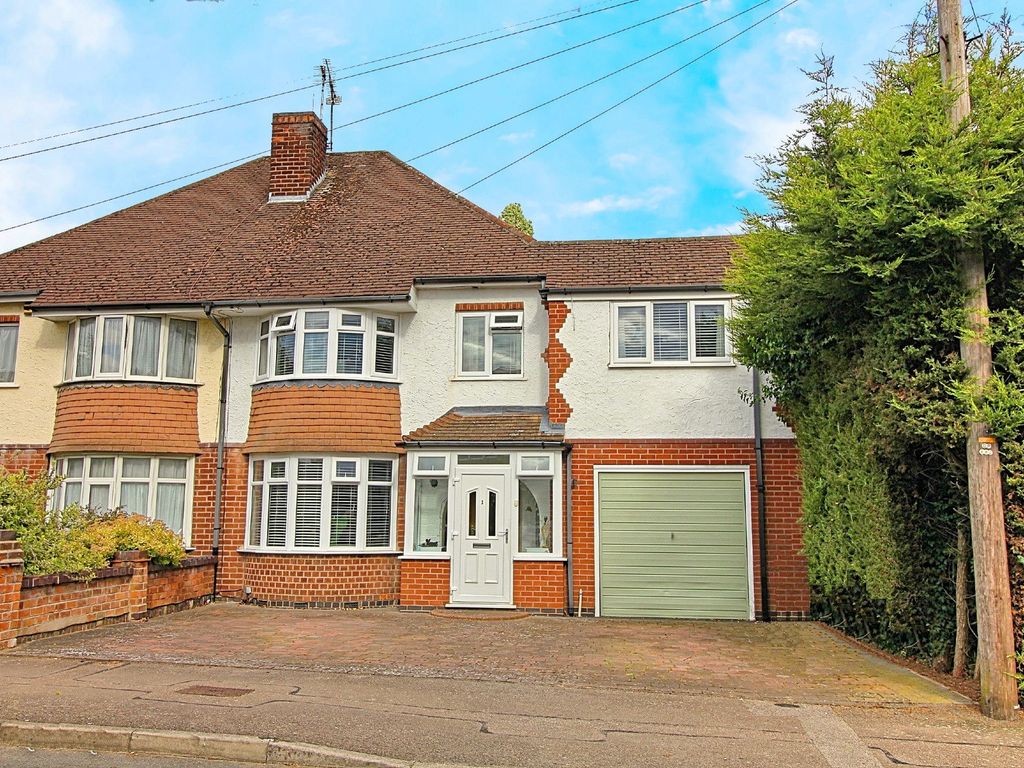 4 bed semidetached house for sale in Greendale Road, Glen Parva