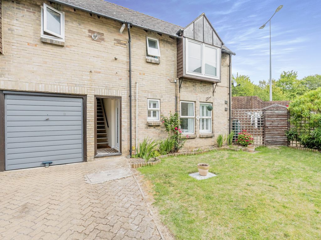 1 bed flat for sale in Regents Court, Langstone, Havant PO9, £175,000