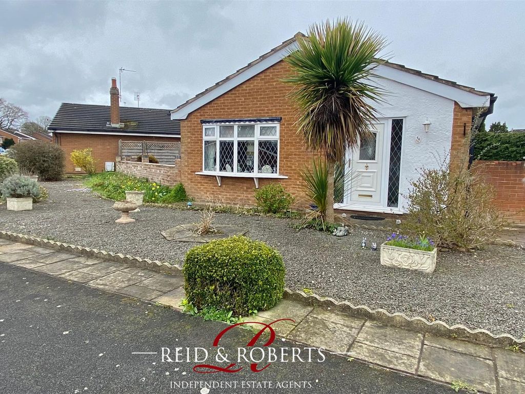 3 bed detached bungalow for sale in Ffordd Las, Sychdyn, Mold CH7 Zoopla