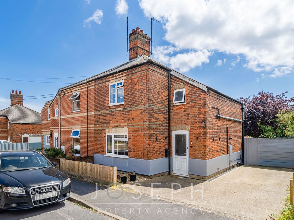 3 bed semidetached house for sale in Buller Road, Leiston IP16, £