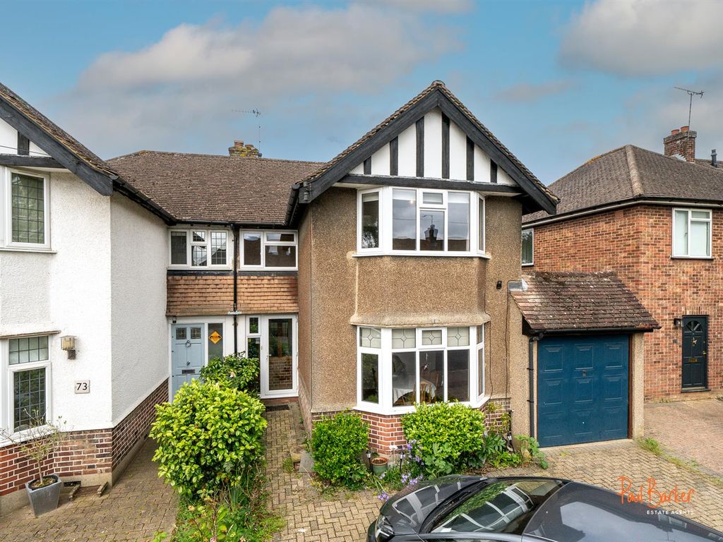3 bed semidetached house for sale in Woodland Drive, St.Albans AL4, £