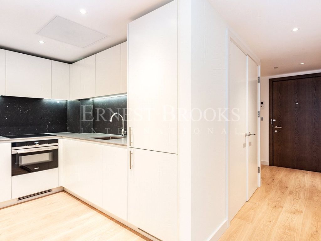 Landmark Pinnacle, 10 Marsh Wall, Canary Wharf E14  