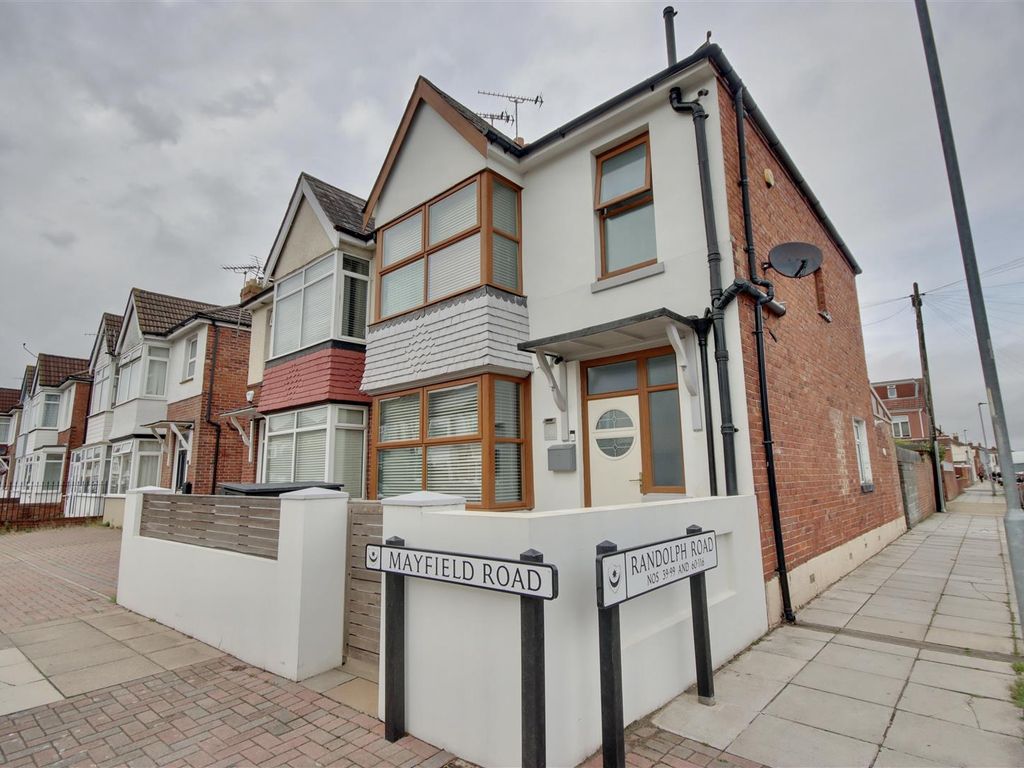 3 bed semidetached house for sale in Mayfield Road, Portsmouth PO2, £