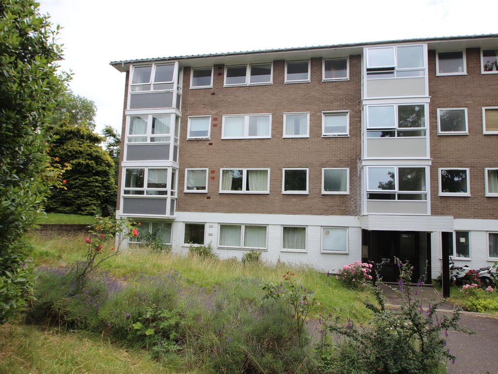 2 bed flat to rent in Southfield Park, Oxford OX4, £1,400 pcm Zoopla