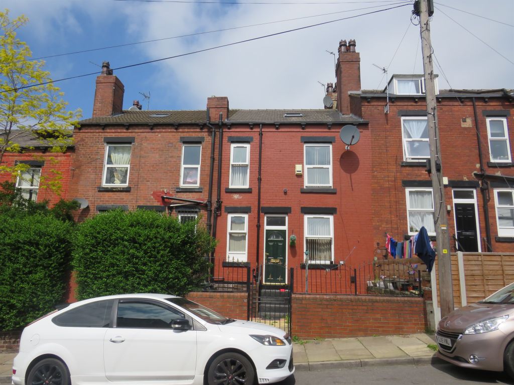 2 bed terraced house for sale in Conway Drive, Leeds LS8 Zoopla