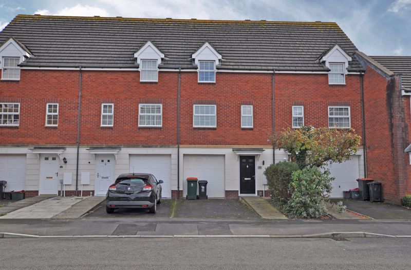 3 bed terraced house for sale in Modern TownHouse, Longtown Grove