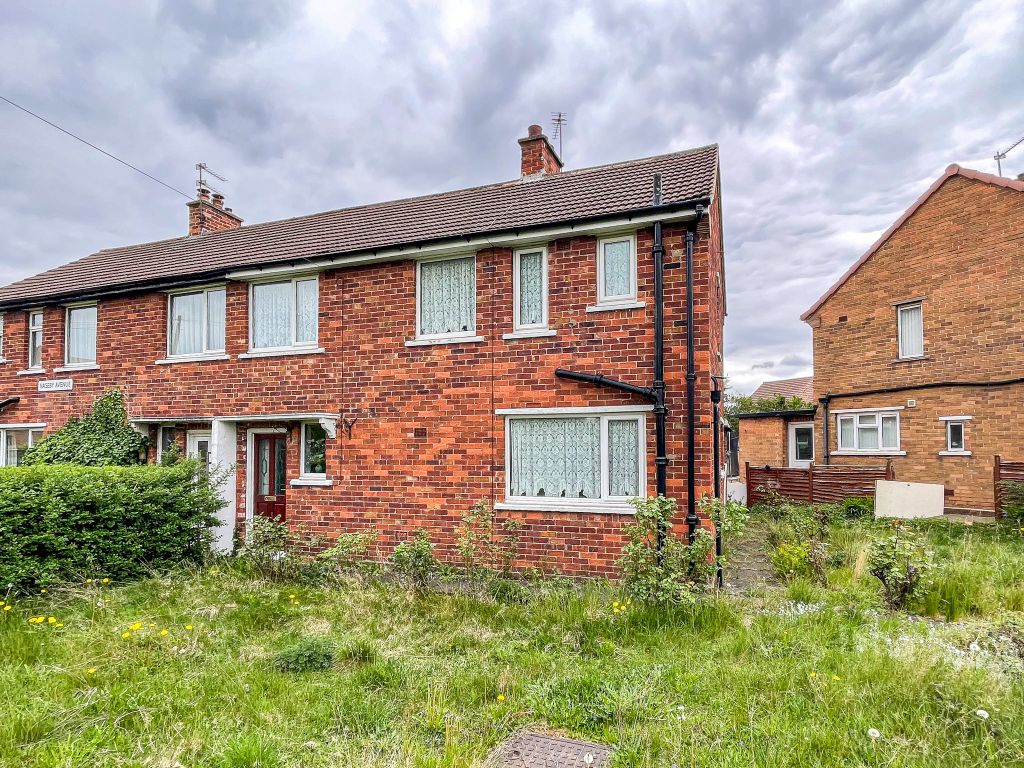 3 bed semidetached house for sale in Bewick Avenue, Scawsby, Doncaster