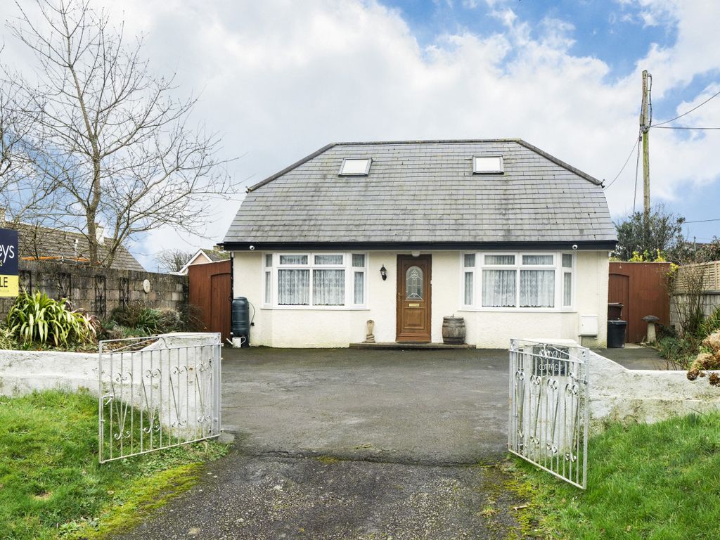 3 bed bungalow for sale in Dobwalls, Liskeard, Cornwall PL14, £300,000