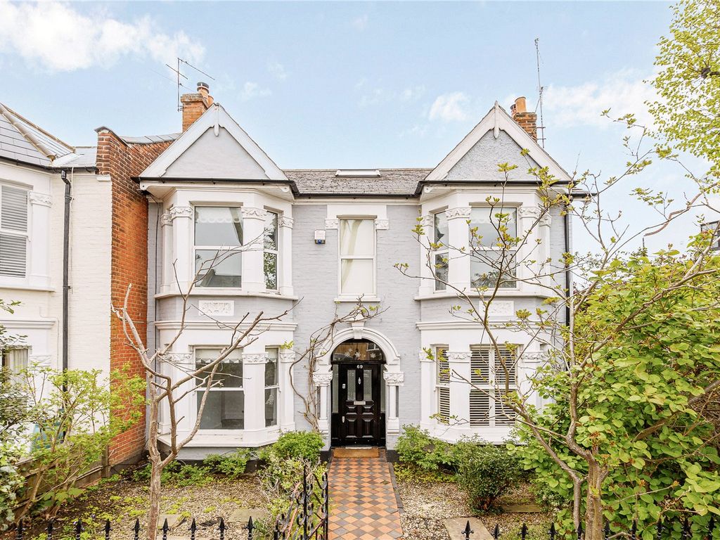 4 bed semidetached house to rent in Sutton Lane South, London W4 Zoopla