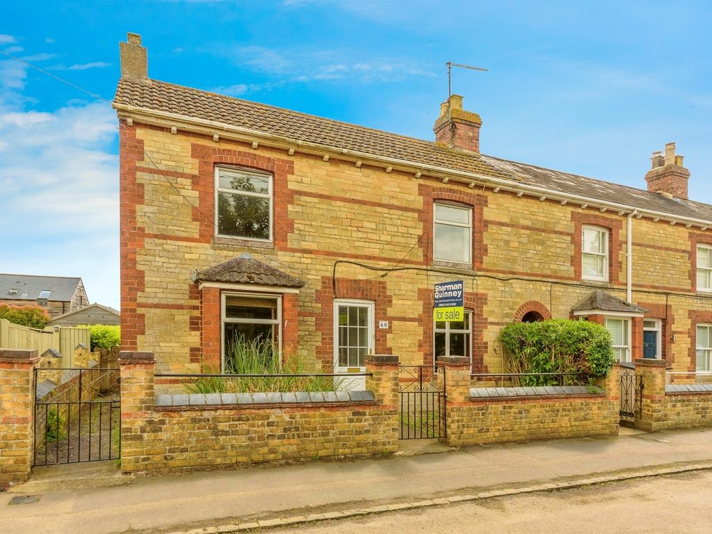 3 bed end terrace house for sale in Church Street, Nassington